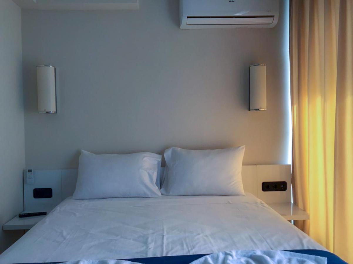 Diamond Apartment Batumi Esterno foto