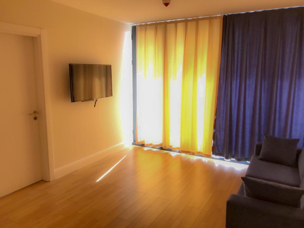 Diamond Apartment Batumi Esterno foto